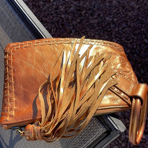 - HOBO Handbag/wristlet - Picture 7 of 8